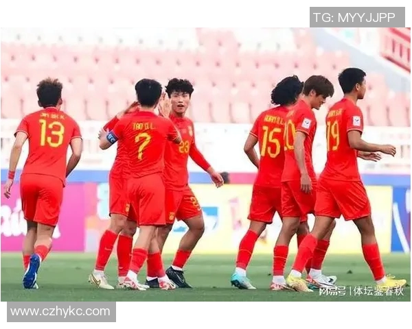 中国足球迎战泰国队期待逆袭展现实力与团队精神的较量