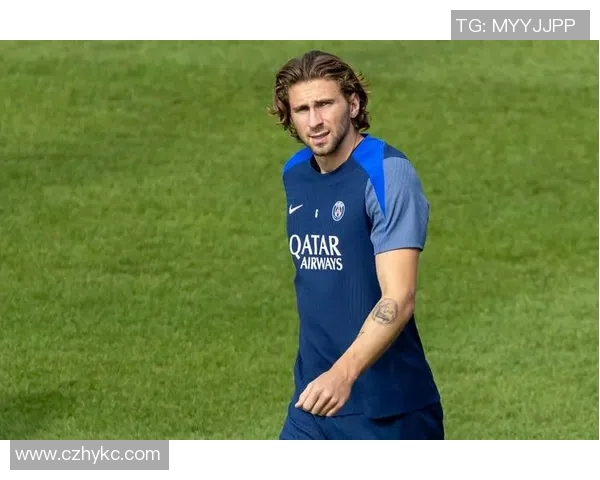 巴黎圣日耳曼对阵沙托鲁的精彩较量揭示法甲新赛季的竞争态势与球队实力分析 巴黎圣日耳曼对阵沙托鲁的精彩较量揭示法甲新赛季的竞争态势与球队实力分析